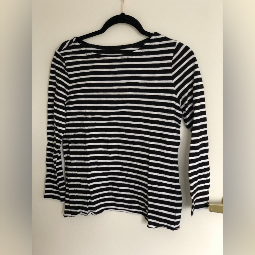 Black shirt with white stripes